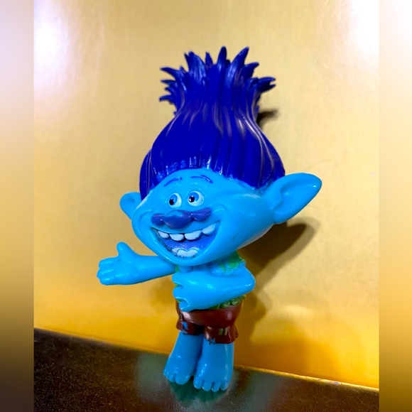 TROLLS WORLD TOUR BRANCH TROLL BLUE PVC COLLECTIBLE FIGURE DREAMWORKS 4” - Picture 2 of 7